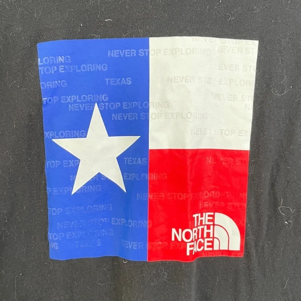 The North Face Men's Black Tee with Texas Flag Graphic Medium
